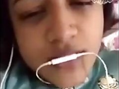 Bangali bhabhi boobs show and pussy fingering for boyfriend - Wowmoyback